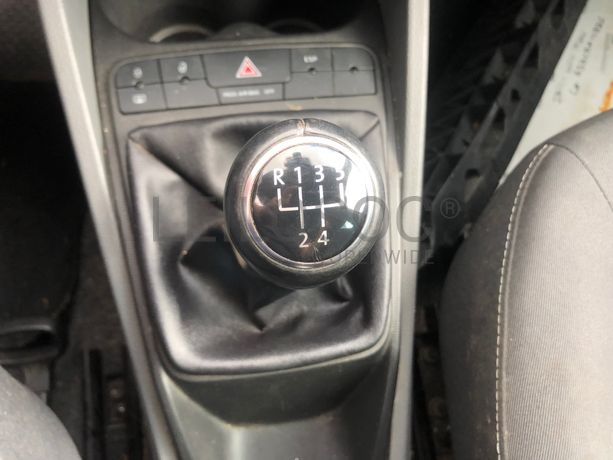 Seat Ibiza TDI · Ano 2012