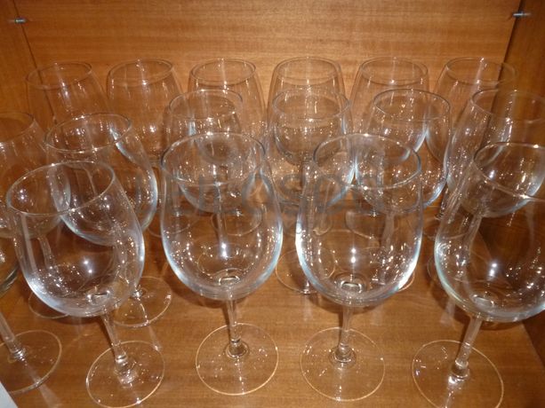 Mobiliário · Equipamentos · Hotelaria