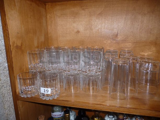 Mobiliário · Equipamentos · Hotelaria