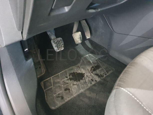 Opel Astra 1.7 CDTI · Ano 2012