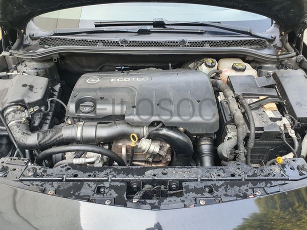 Opel Astra 1.7 CDTI · Ano 2012