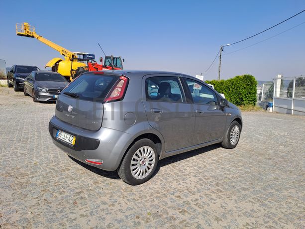 Fiat Punto · Ano 2010