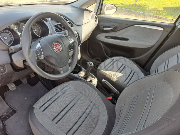 Fiat Punto · Ano 2010