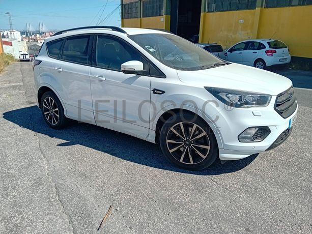 Ford Kuga · Ano 2018