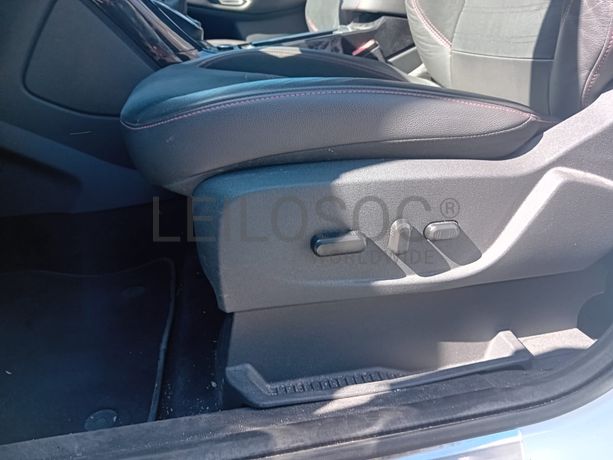 Ford Kuga · Ano 2018