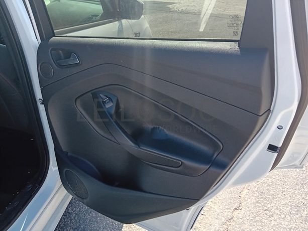 Ford Kuga · Ano 2018