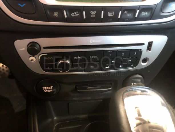 Renault Mégane III Coupé · Ano 2013