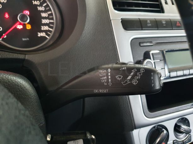 Volkswagen Polo · Ano 2012