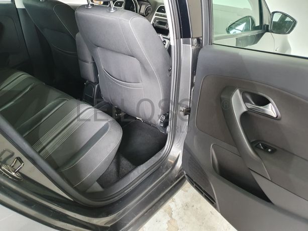 Volkswagen Polo · Ano 2012