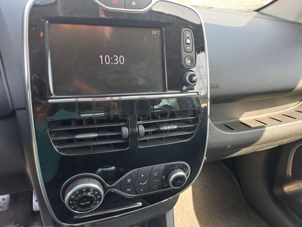 Renault Clio · Ano 2016