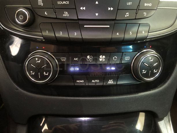 Peugeot 508 RXH Híbrido Diesel · Ano 2012