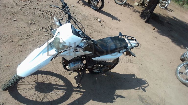 Honda XL 125 · Ano 2015