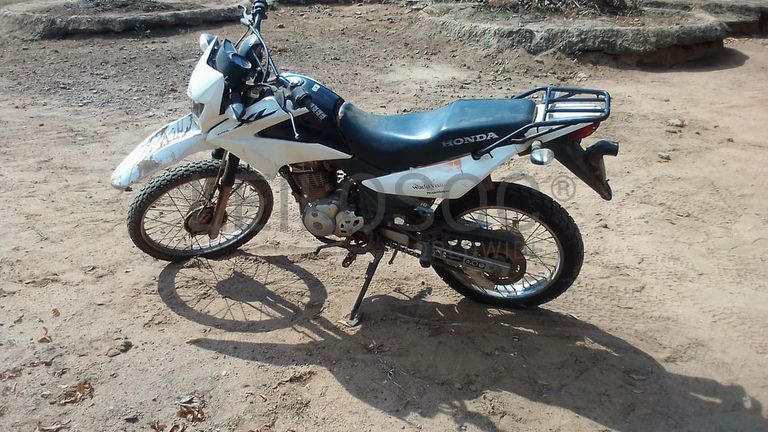 Honda XL 125 · Ano 2015