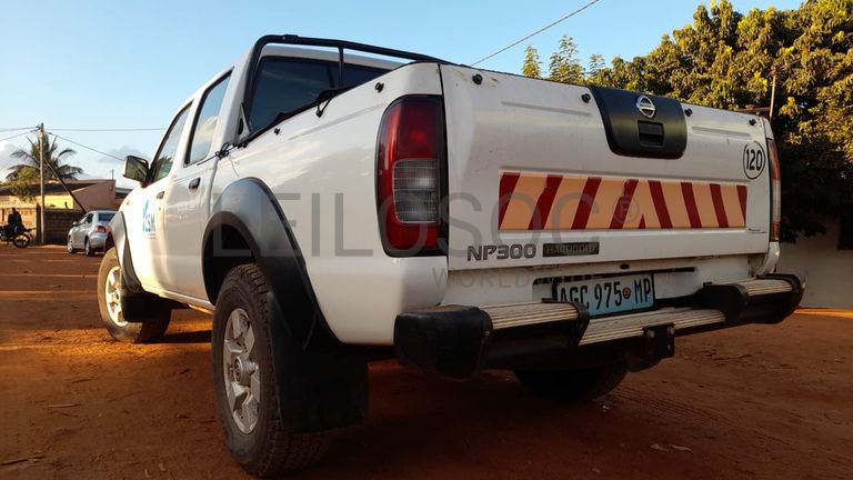 Nissan Hardbody 2.95m