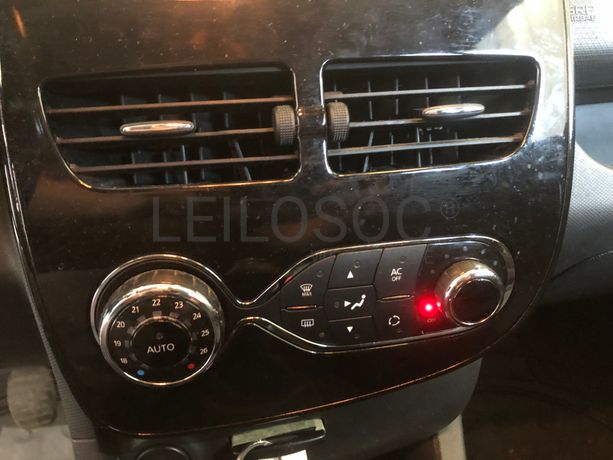 Renault Clio · Ano 2015