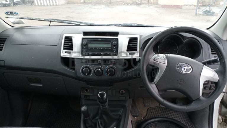 Viatura Toyota Hilux