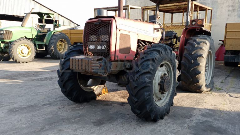 Trator Massey ferguson