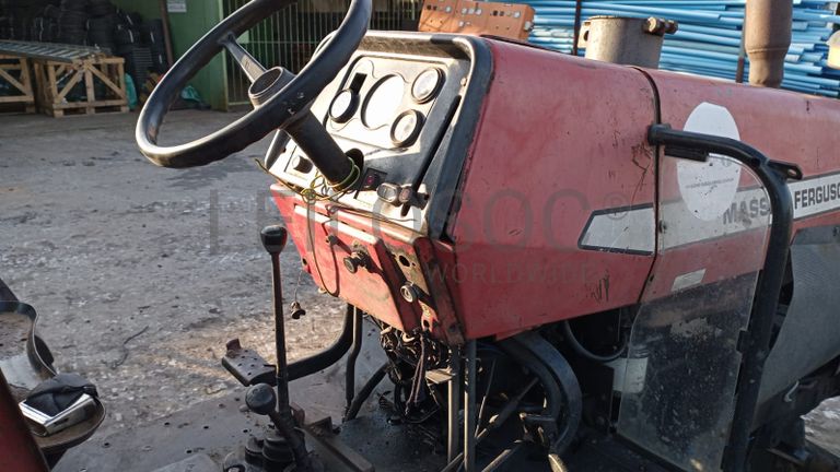 Trator Massey ferguson