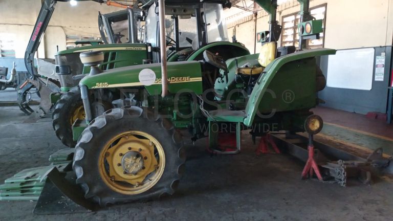 Trator John Deerecom