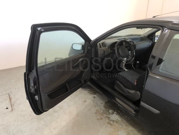 Fiat Punto · Ano 2001