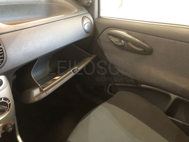 Fiat Punto · Ano 2001