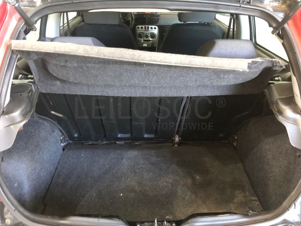 Fiat Punto · Ano 2001