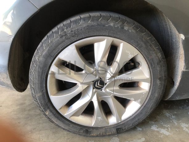 Citroën DS5 Hybrid · Ano 2012