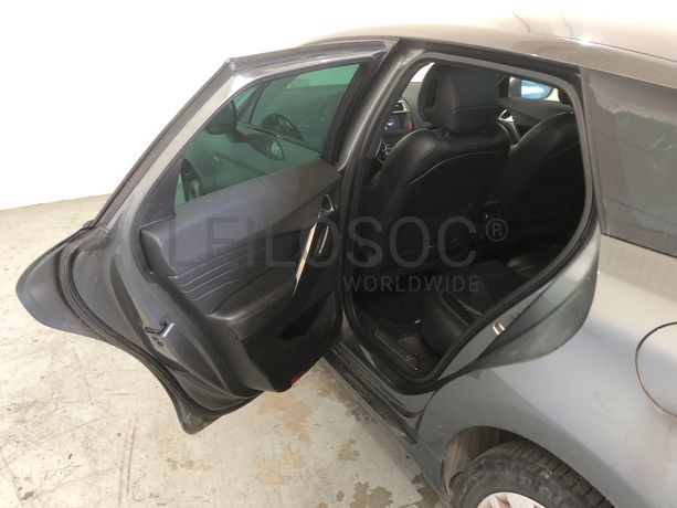 Citroën DS5 Hybrid · Ano 2012