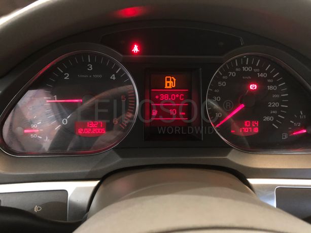 Audi A6 2.0 TDI · Ano 2005