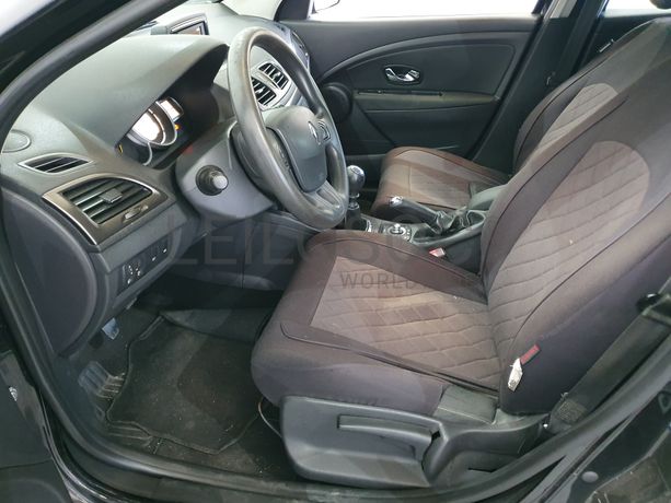 Renault Mégane 1.5 · Ano 2014