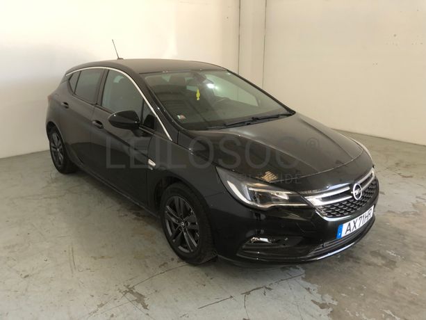 Opel Astra · Ano 2019