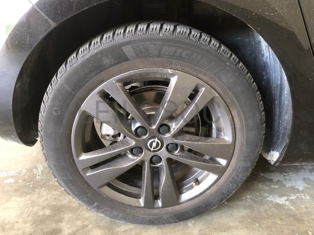 Opel Astra · Ano 2019