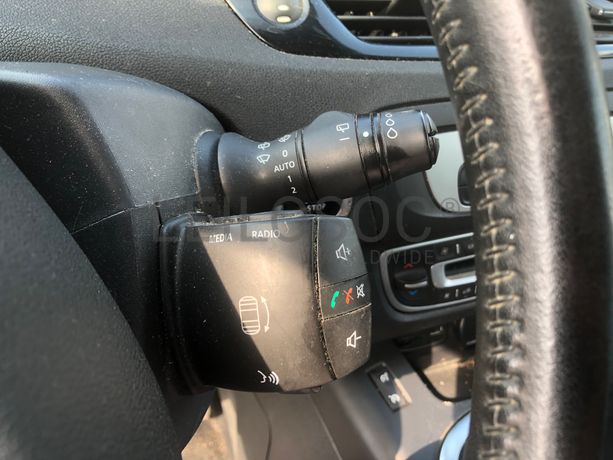 Renault Grand Scénic 1.5 DCI · Ano 2016