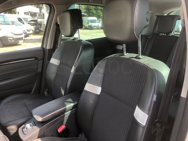 Renault Grand Scénic 1.5 DCI · Ano 2016