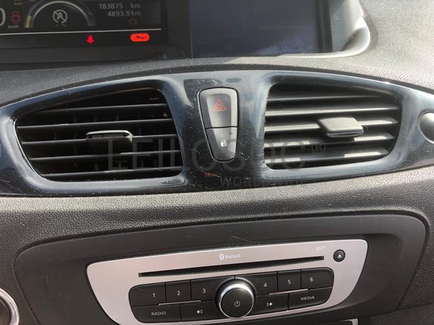 Renault Grand Scénic 1.5 DCI · Ano 2016