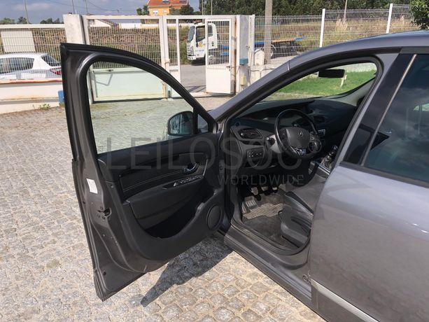 Renault Grand Scénic 1.5 DCI · Ano 2016