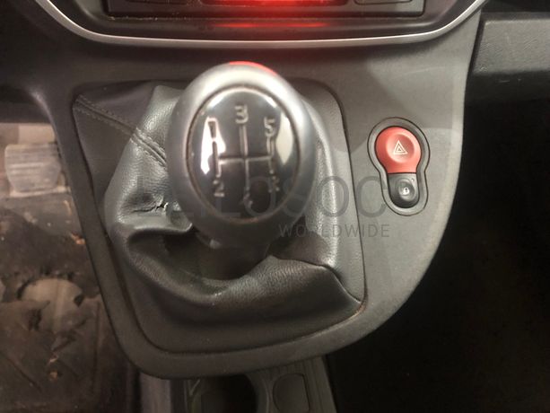Renault Kangoo · Ano 2017