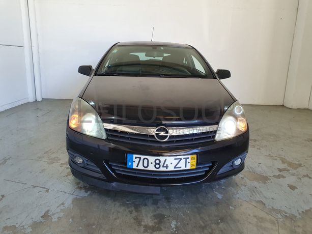 Opel Astra · Ano 2005