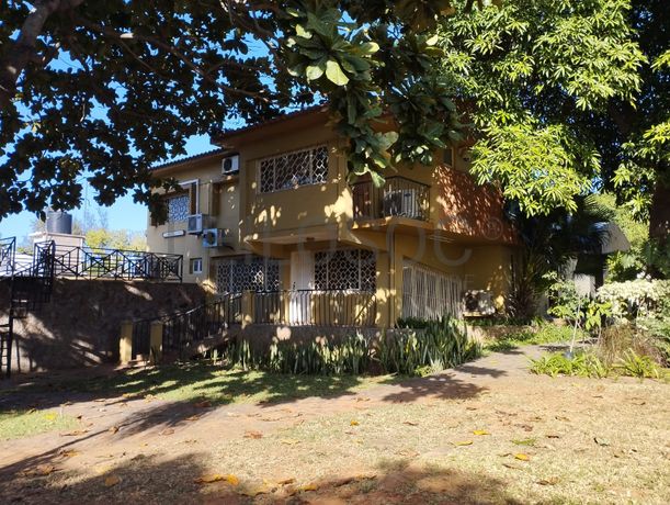 Moradia duplex T4 equipada