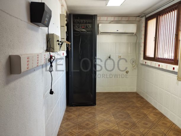 Moradia duplex T4 equipada