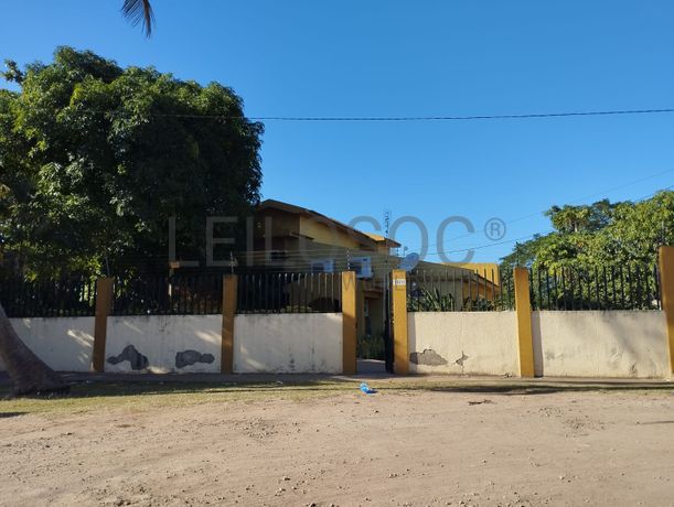 Moradia duplex T4 equipada