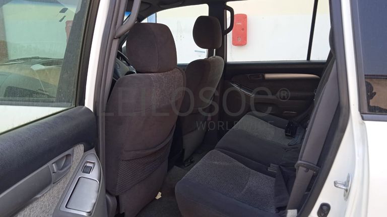 Toyota Landcruiser Prado