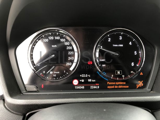 BMW X1 16D · Ano 2018