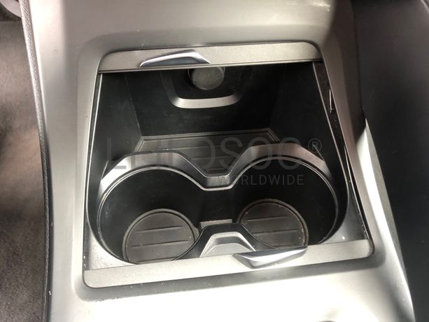 BMW X1 16D · Ano 2018