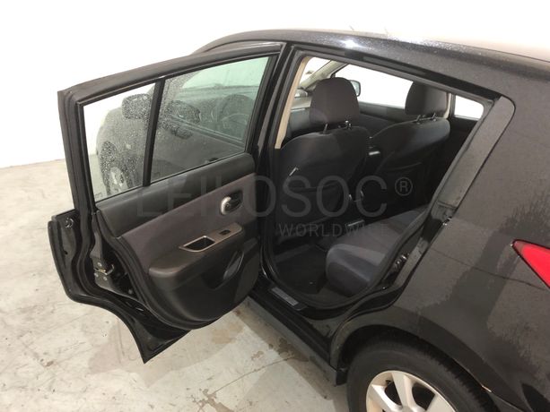 Nissan Tiida · Ano 2008