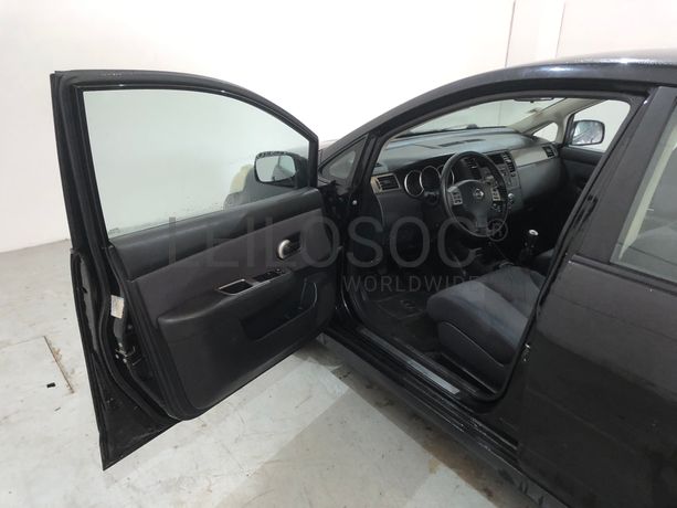 Nissan Tiida · Ano 2008