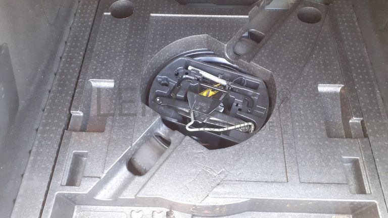 Peugeot 308 · Ano 2015