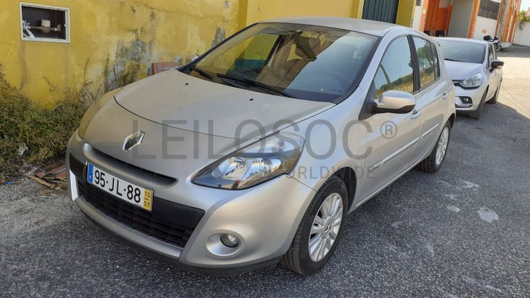 Renault Clio · Ano 2010