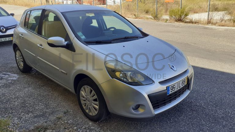 Renault Clio · Ano 2010