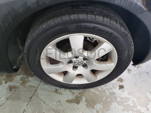 Volkswagen New Beetle · Ano 2005